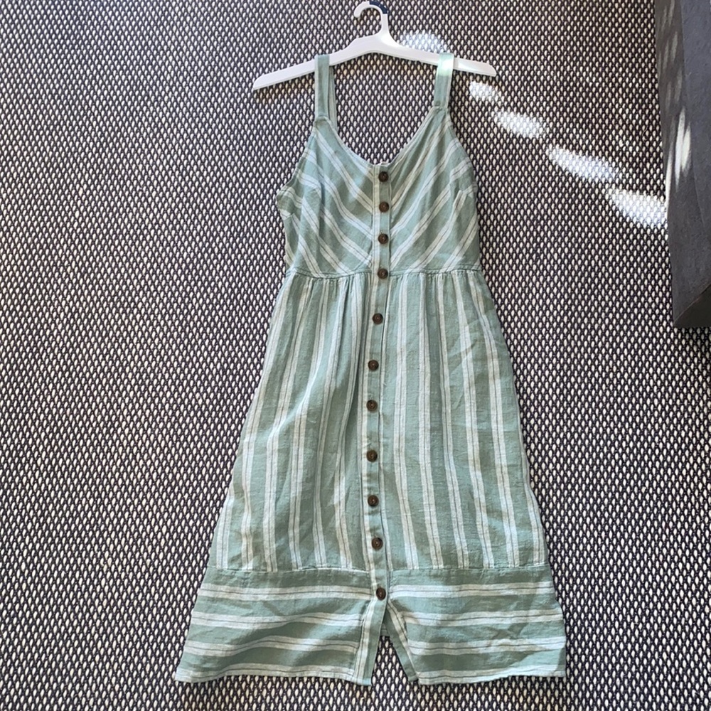 Long green stripe dress with buttons